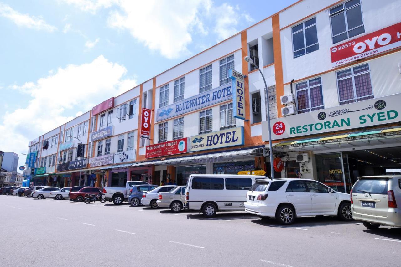 Oyo 89763 Bluewater Hotel Mersing Esterno foto