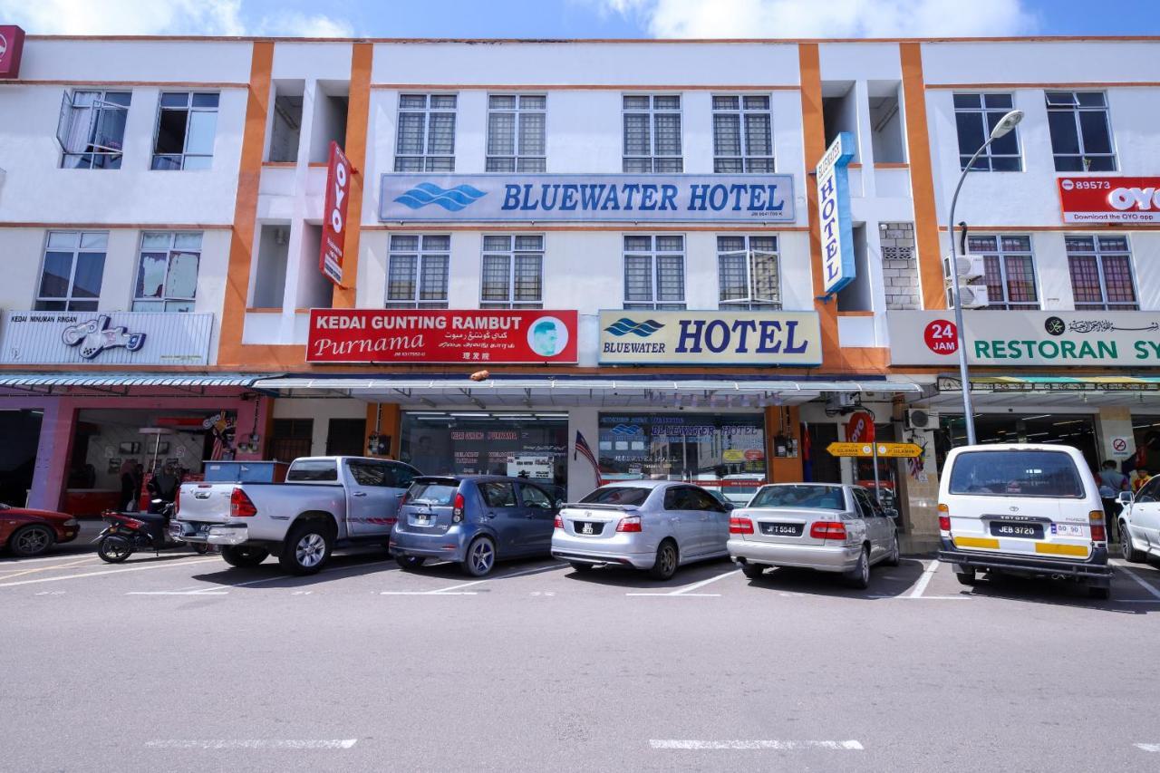 Oyo 89763 Bluewater Hotel Mersing Esterno foto