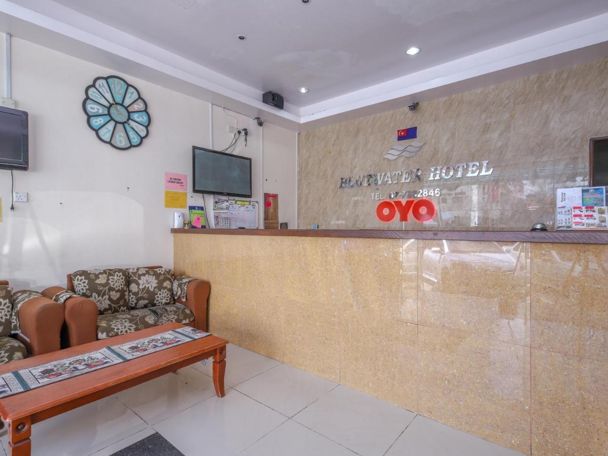 Oyo 89763 Bluewater Hotel Mersing Esterno foto