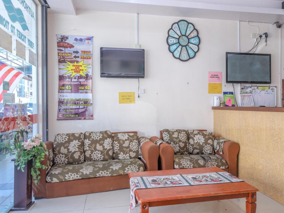 Oyo 89763 Bluewater Hotel Mersing Esterno foto