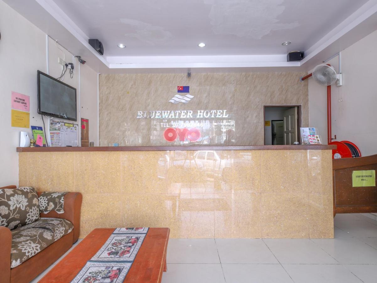 Oyo 89763 Bluewater Hotel Mersing Esterno foto