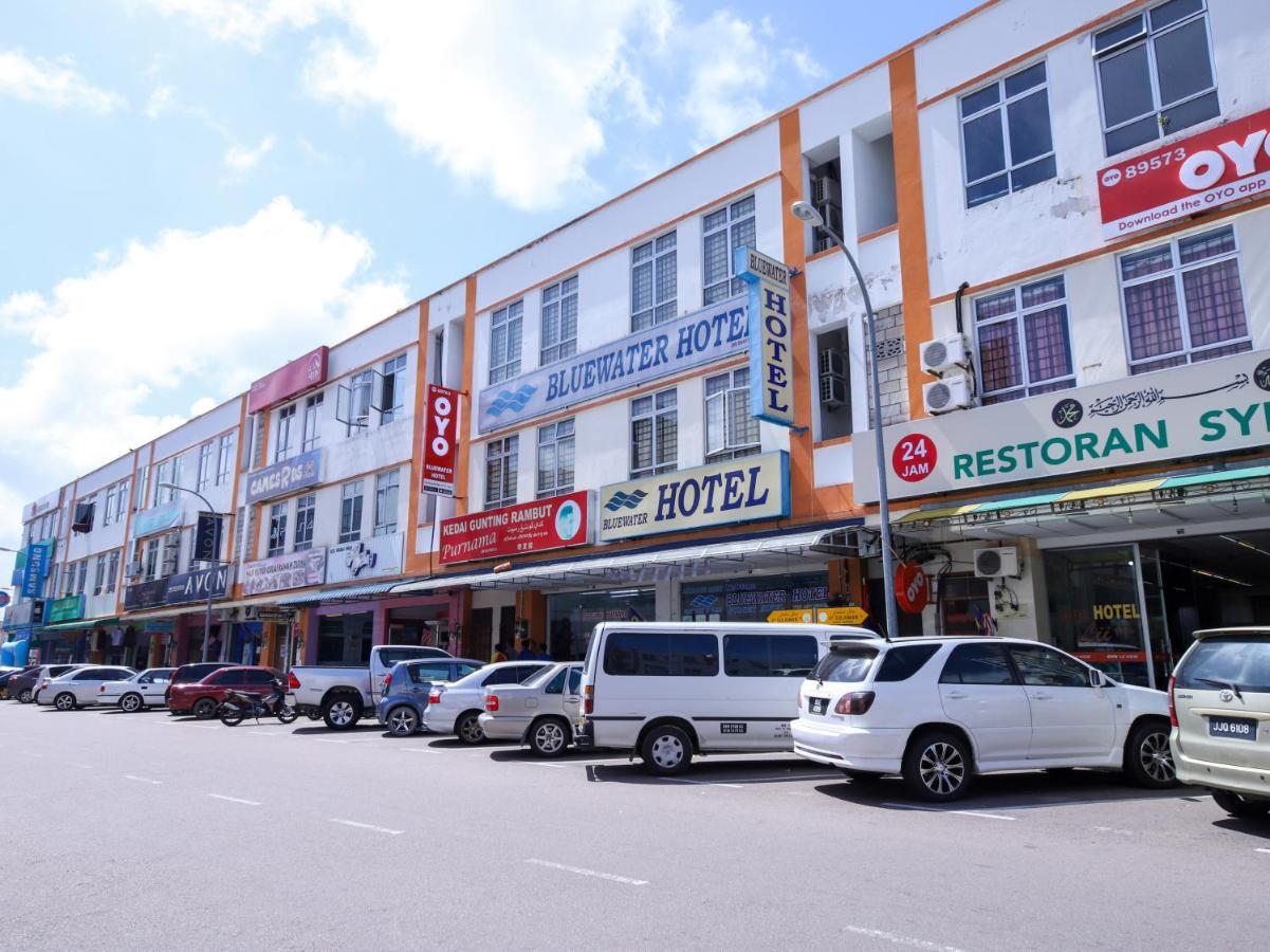 Oyo 89763 Bluewater Hotel Mersing Esterno foto