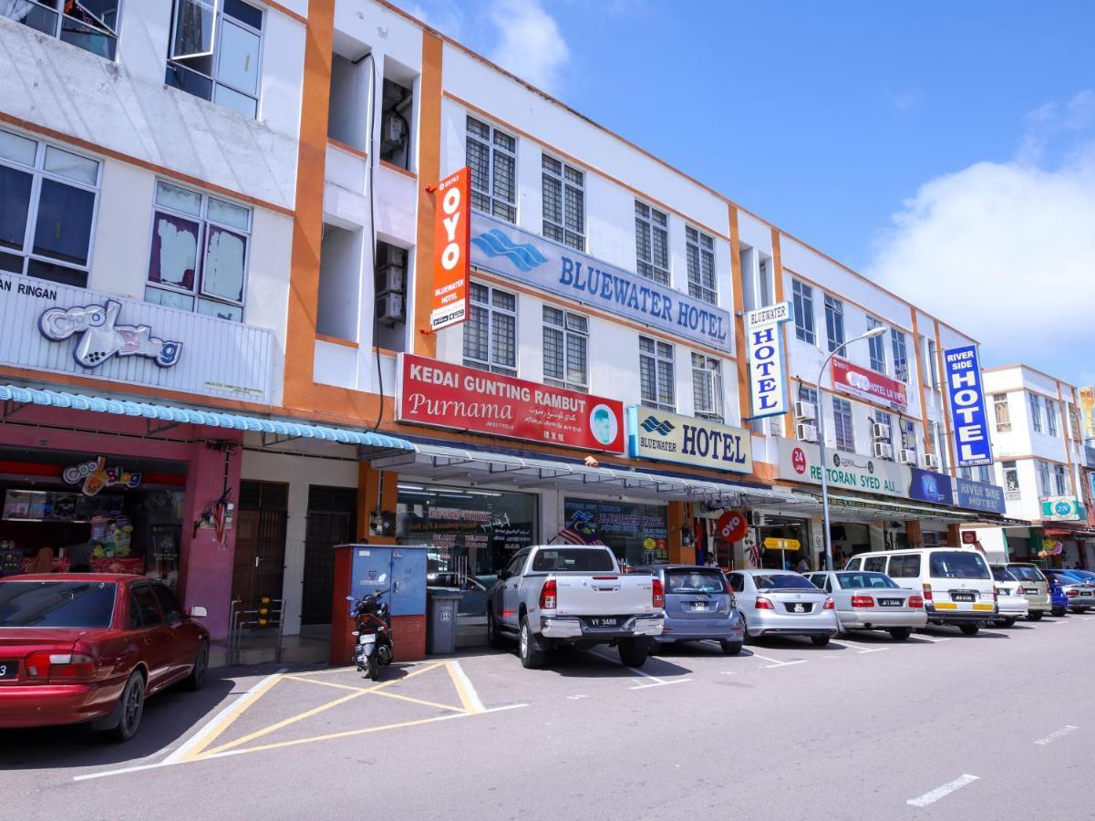 Oyo 89763 Bluewater Hotel Mersing Esterno foto